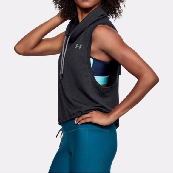 Under Armour Featherweight Fleece Sleeveless Funnel Neck - Picture 1 of 7